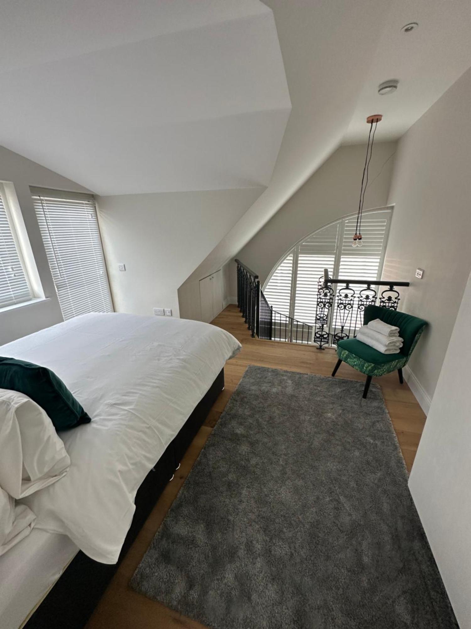 Winchester Street Apartments By Urban Abode Basingstoke Ngoại thất bức ảnh